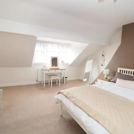 Holiday home 3 George Street *